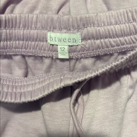 NWOT Super Cute 🌸Girls Cozy Outfit 🌸 - Picture 2 of 7